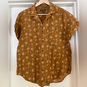 Toad & Co. Women’s Camp Cove shirt in Kelp Floral Print, Size Large